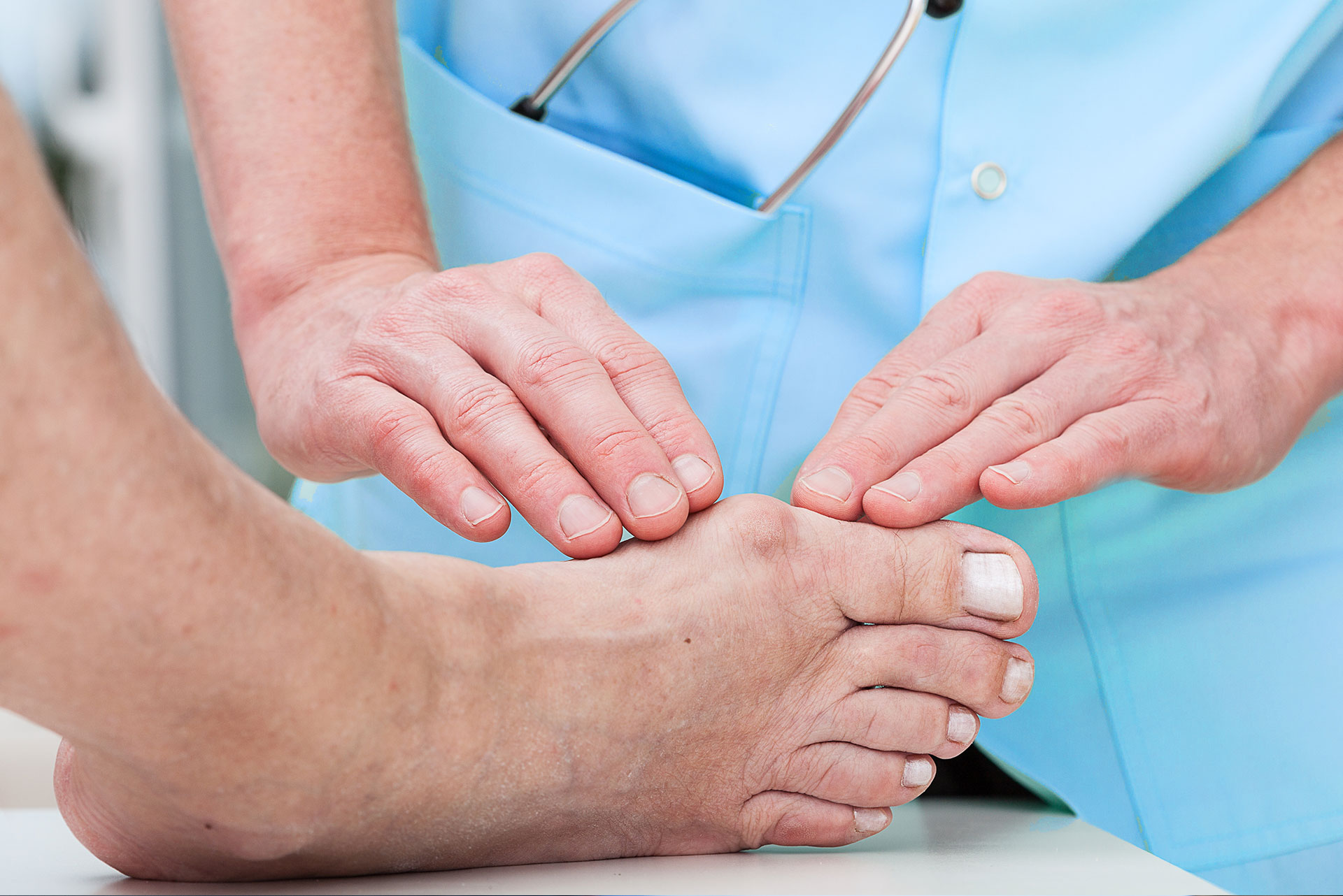 Premiere Pointe Podiatry | Hammertoes, Fungal Nails and Foot Pain