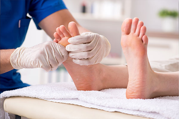 Premiere Pointe Podiatry | Corns   Calluses, Sports Medicine and Hammertoes